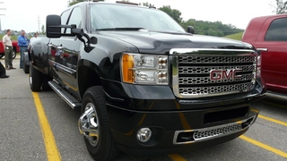 PickupTrucks.com Issues Heavy Duty Trucks Magnum Opus